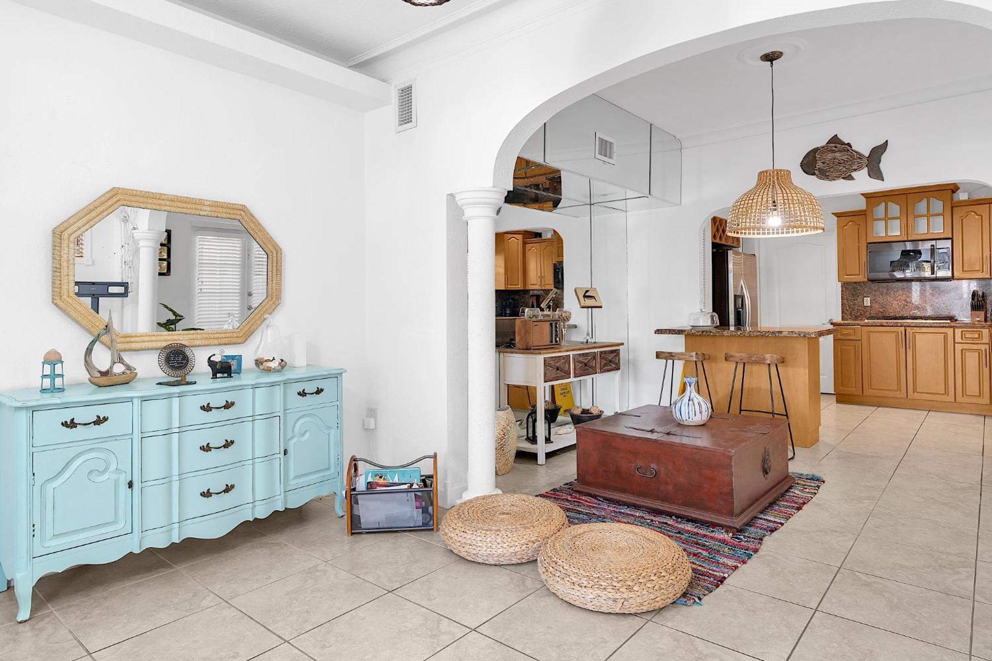 Coral Close To Little Havana Homestay Miami